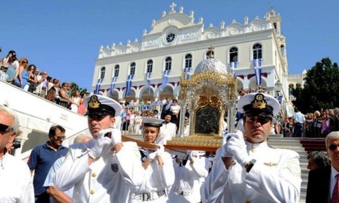 christos83x's tweet photo. Χρόνια πολλά Έλληνες... Χρόνια πολλά στους εορτάζοντες και καλή λευτεριά στην Πατρίδα μας! 
ΠΘΟ🇬🇷🇨🇾🇬🇷 https://t.co/xetlif1q9k