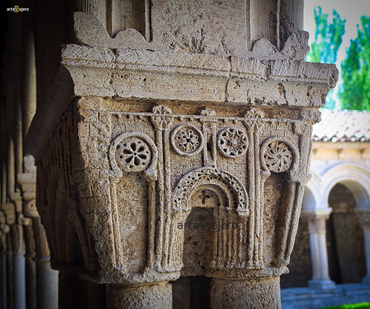 arteviajero_com's tweet photo. Monasterio de las Huelgas (#Burgos), principal monasterio cisterciense femenino en España. Fundado en 1187 por deseo expreso de la reina Doña Leonor Plantagenet, esposa de Alfonso VIII
#FelizMartes #BuenosDias https://t.co/T8tdo1B0M9