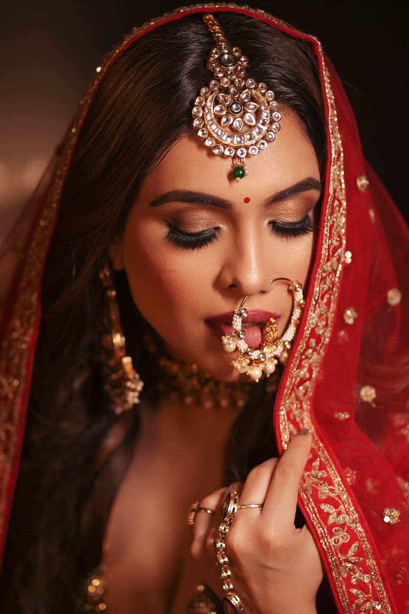 Yeh Duniya Ek Dulhan , Jese Maathe Ki Bindiya.. I love my India ..❤️ Happy Independence Day ..🙏
दिल से देसी …. ❤️❤️

:
#indianbride #bridallook #bridalshoot #indianfashion #bridalwear #bridalmakeup #desigirl #desilook #IndependenceDayIndia2023 #HappyIndependanceDay #NehaMalik