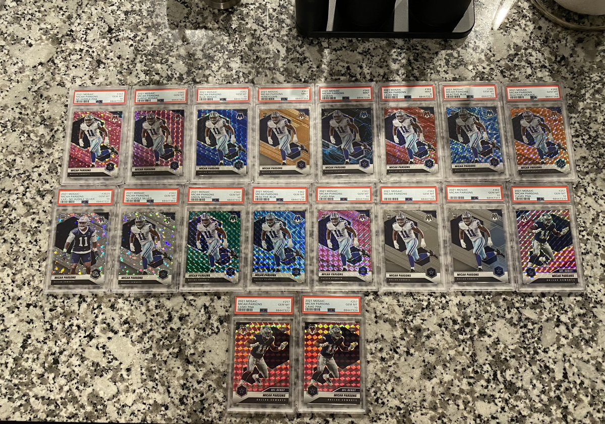 Haneyscardz's tweet photo. @CJ_Cards2 Tons of color! https://t.co/bKREIVxek1
