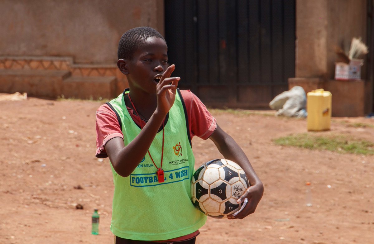 #Peer2Peer #Football4WASH Young people in the lead of their own development process. #FootballKids #FootballMadeInSlums