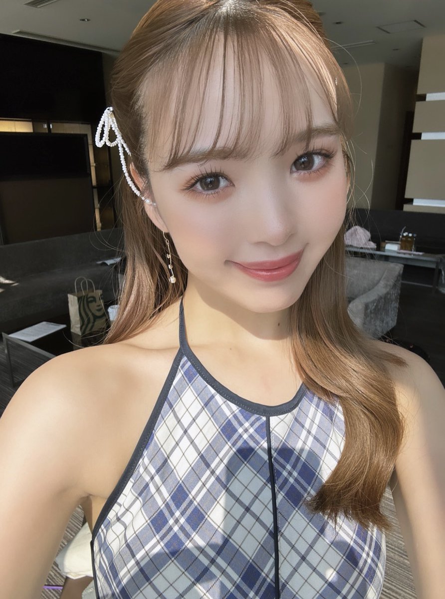 MEG ザ・モンスターズ2』の お仕事でしたー！記者さんに撮って頂いた