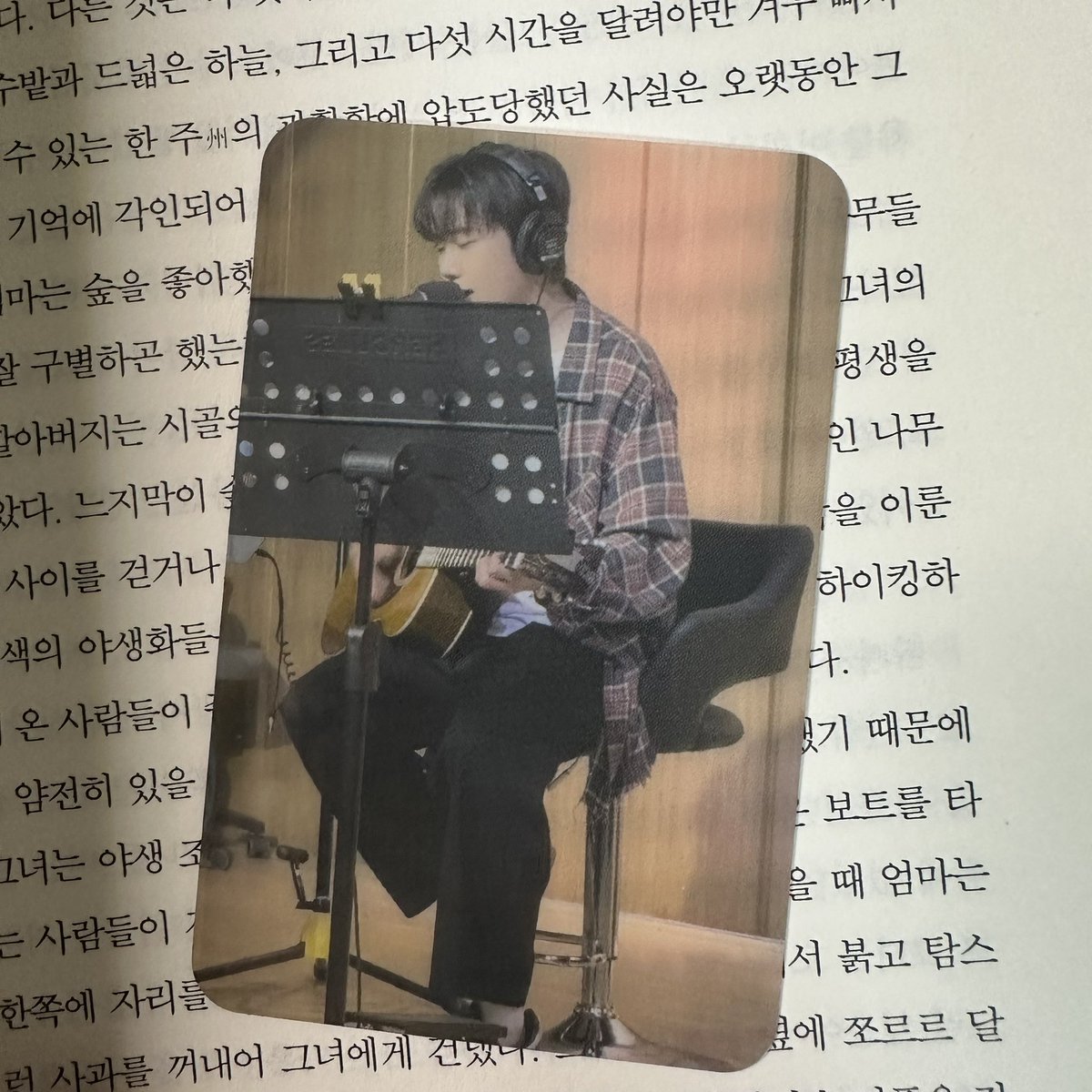 hemmma58's tweet photo. #RT 추첨 한 분께 숲갈피 보내드립니다🌳

하현상 책갈피 판매합니다 !! 극소량 재고판매입니다🫶😇🍀🌳

폼 오픈 8/15 17:00
폼 마감 8/22 00:00

https://t.co/u1CAU714Qr https://t.co/dk46XyPmCo