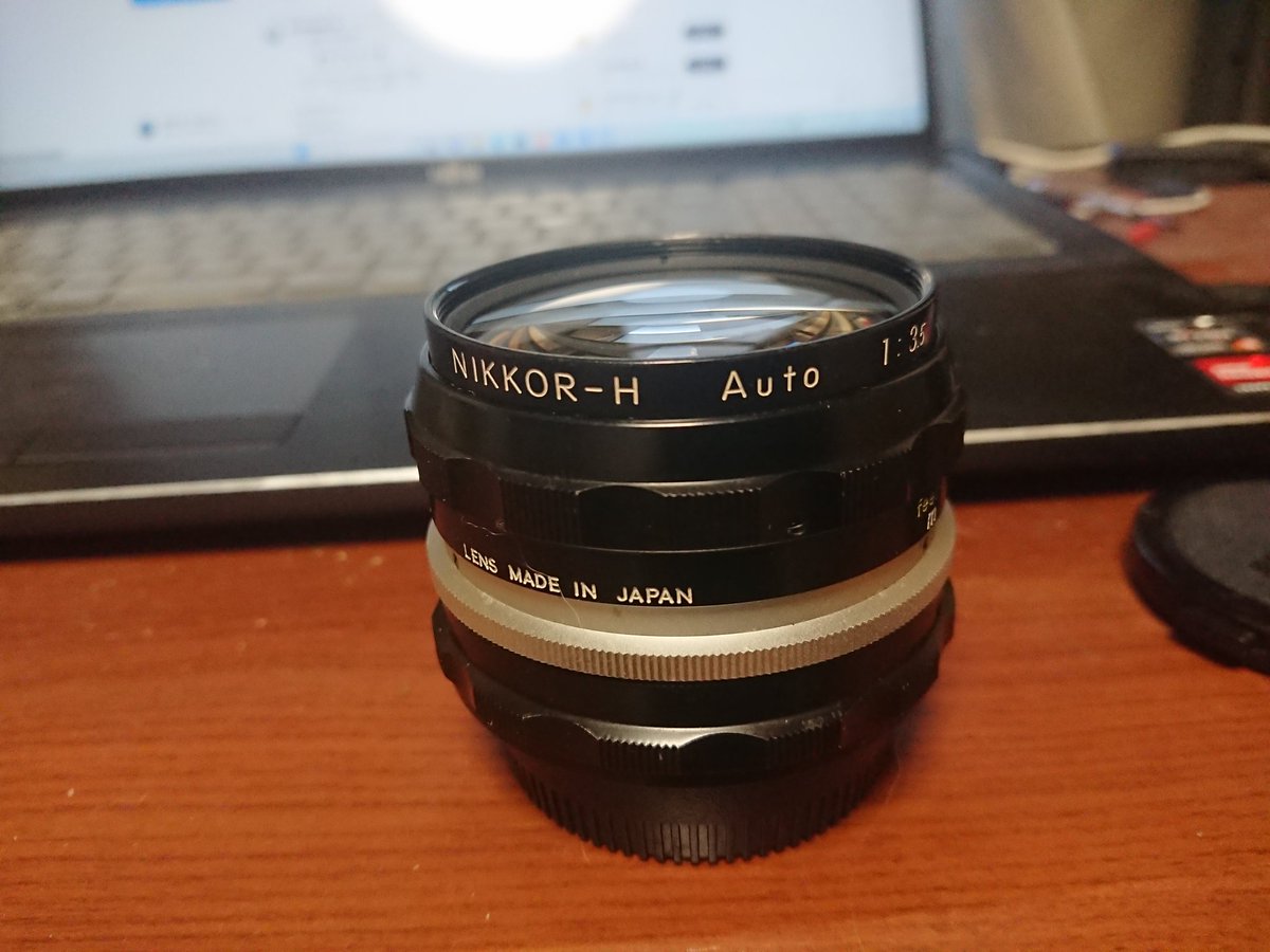 pAw1cGXlWqLMcWb's tweet image. 昨日、親戚の家にお線香あげに行きながら、秋葉原の2nd BASEでオールドレンズ購入
PENTAXタクマー55㎜f2
Auto Nikkor 28㎜ F3.5

#オールドレンズ
#2ndBASE