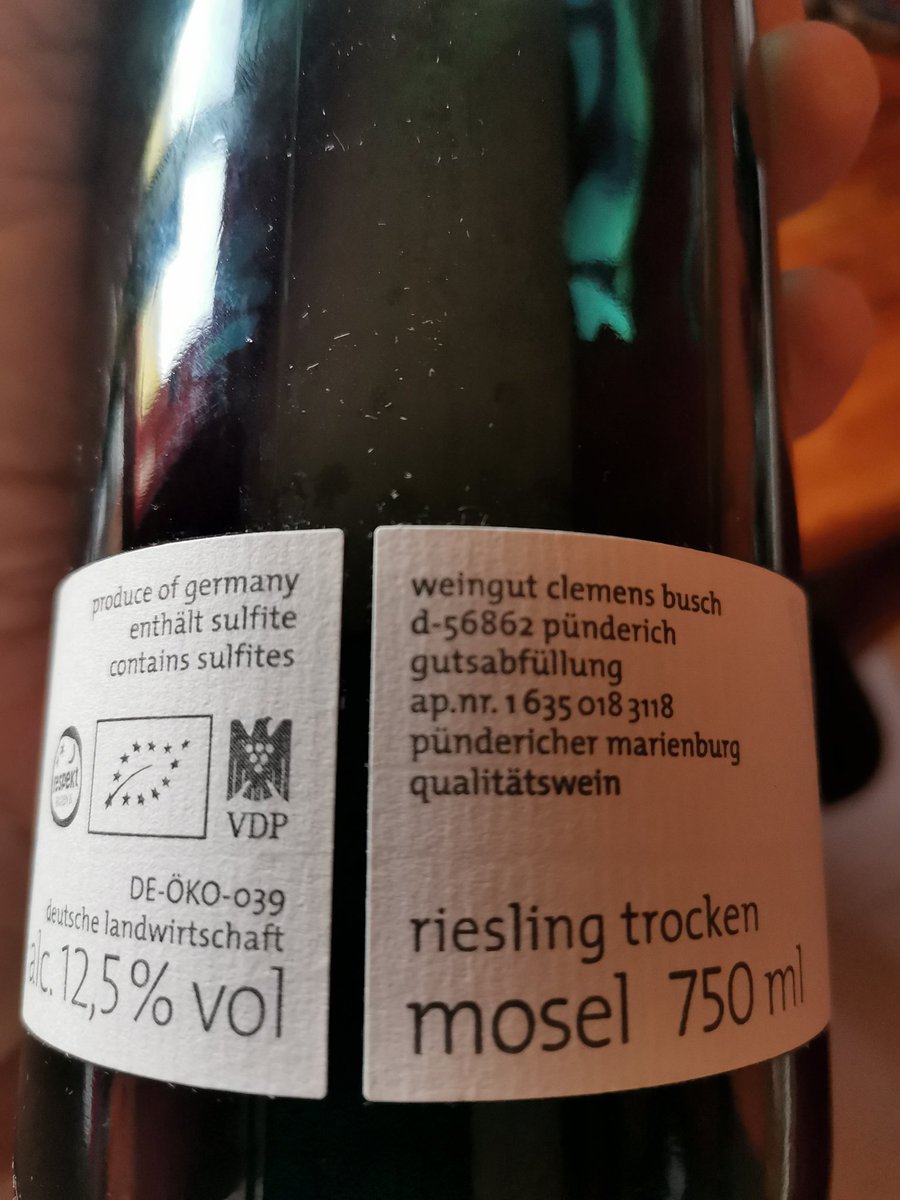Malditovino's tweet photo. Falkenlay es quizas el mas akerosenado pago de #ClemensBusch, un paladar delicioso y la acidez soberbia, pletórica, de un vino con buena, guarda. #GG #MoselFineWines
#RieslingMonAmour https://t.co/K2DhXfEZoM