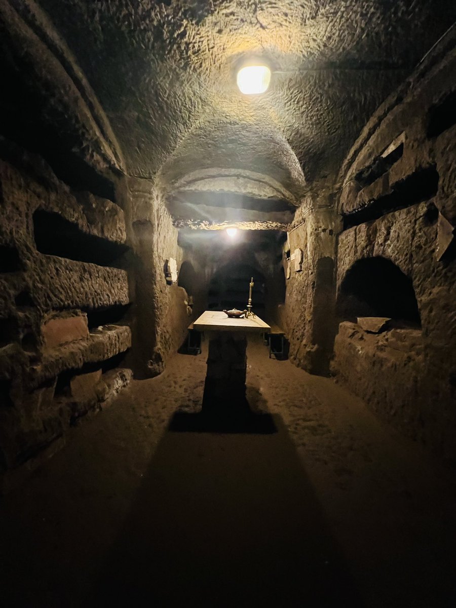 sharimarie826's tweet image. #SharisParanormalAdventures  #crypts #catacombs #ParanormalAdventures #italy #TAPS #paranormal #travel #Discovery #GhostHunters #adventure  #italy #umbria #tuscany #Spello #traveladventures  🇮🇹🏯🏰👻♍️💀