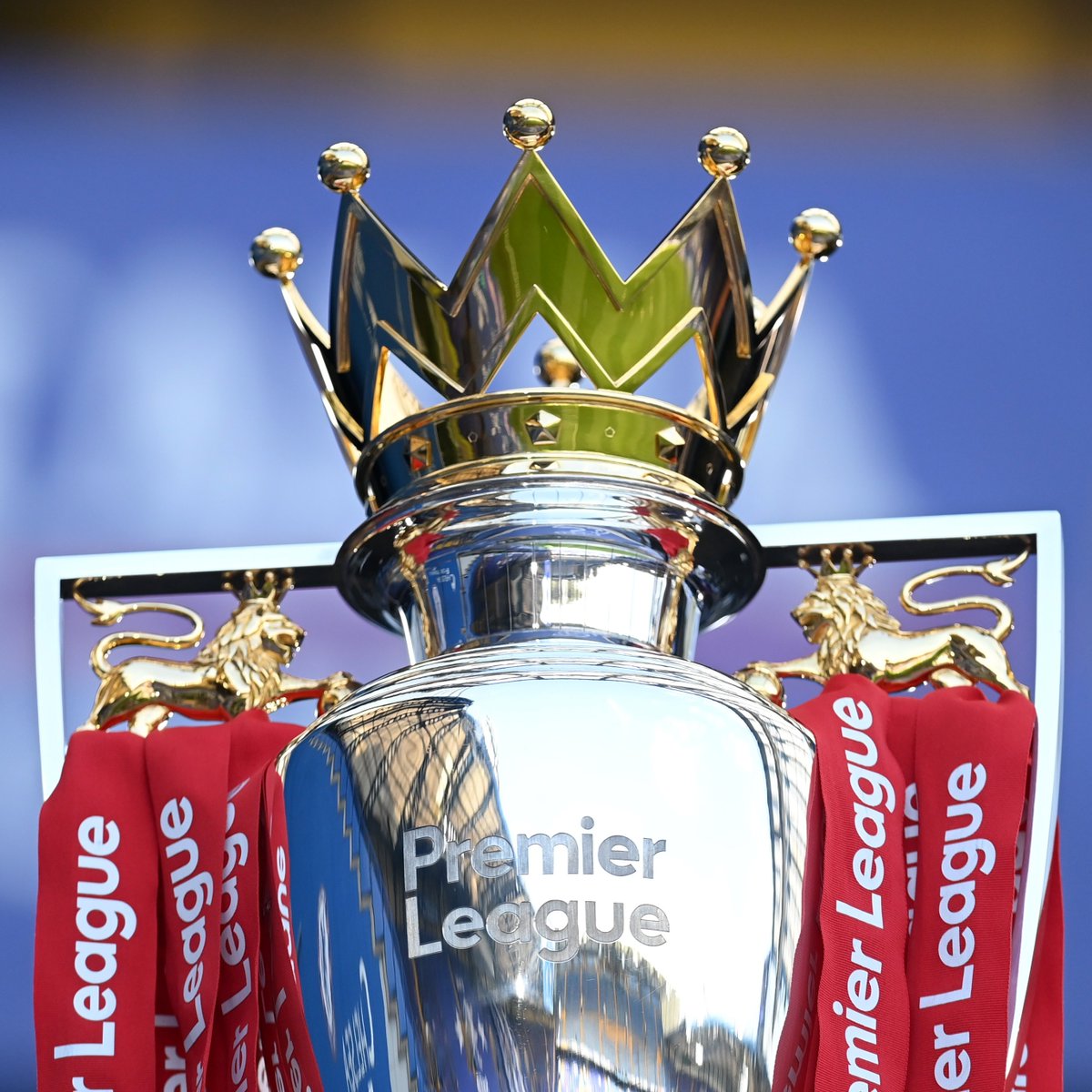 🥳 The Premier League turns 31 today. To celebrate, we thought we’d post a thread of the best ever goals in the league’s history. Sit back and enjoy. 🍿

This one is a beauty. 🧵👇