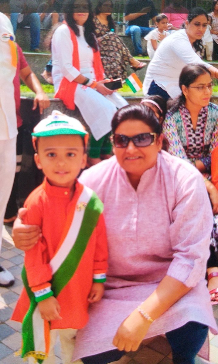 seematomar_'s tweet image. Happy Independence Day to all my friends.