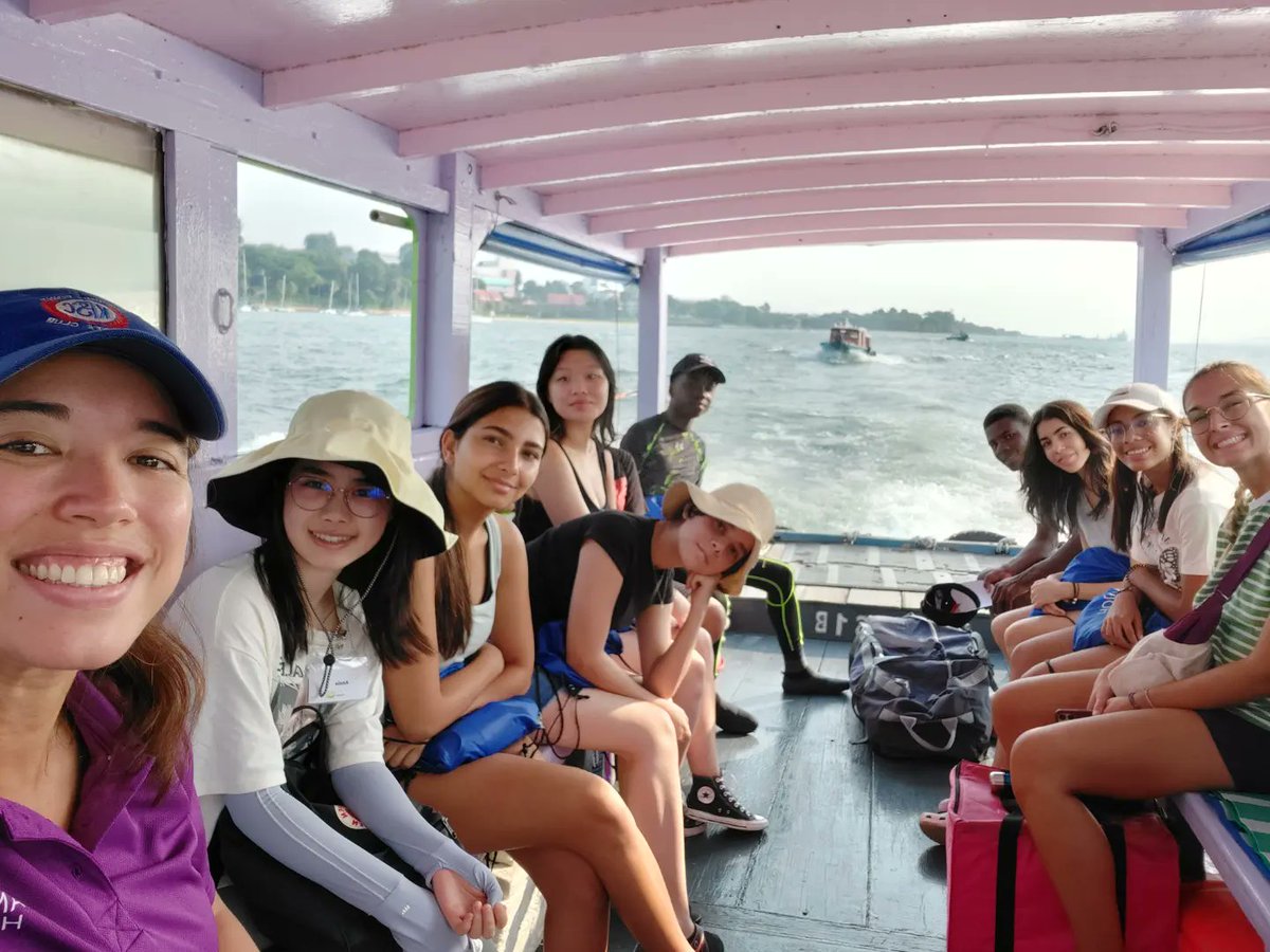 Orientation is well under way! We've been kayaking in Pulau Ubin, abseiling and climbing on campus, we've visited the catering team, the facilities team, we've played games, we've danced for hours... welcome to Tampines House!