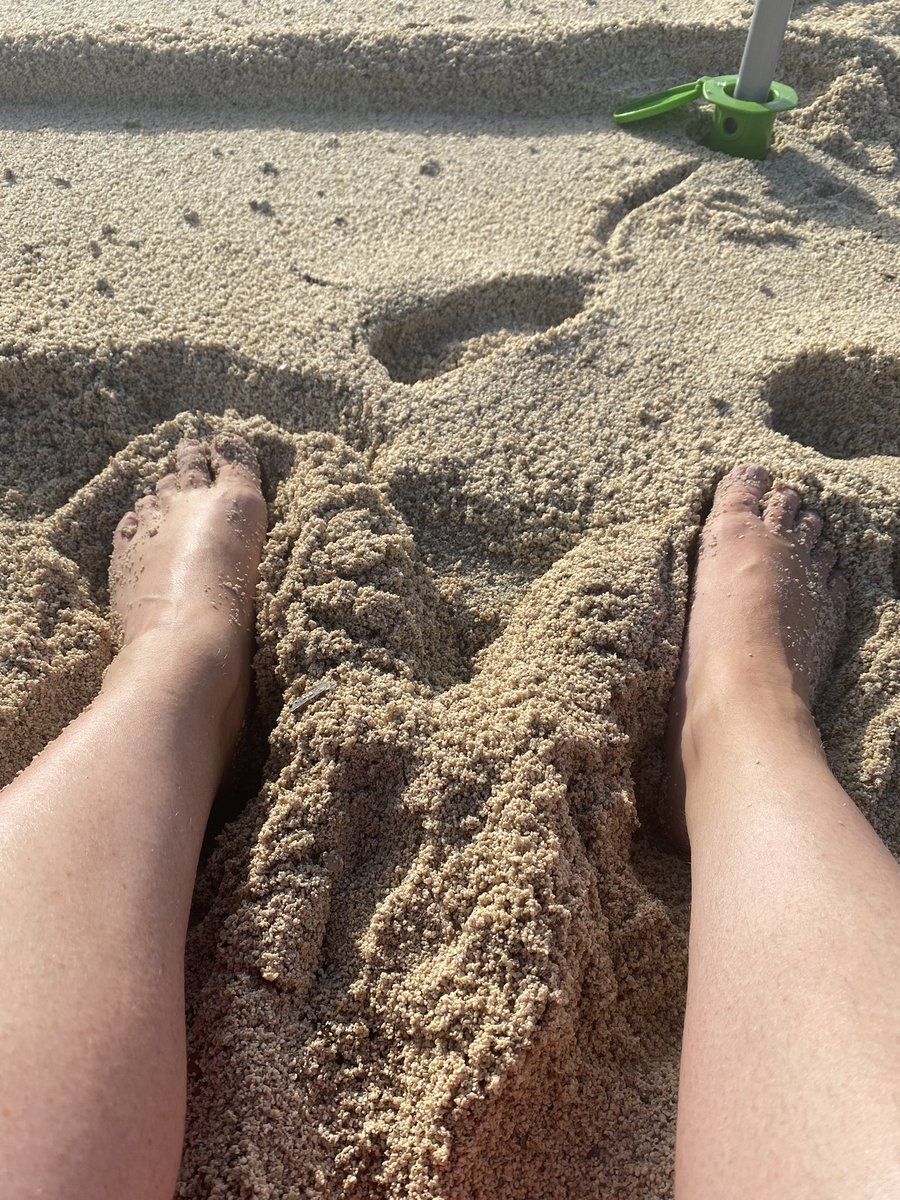 2668looby's tweet photo. Beautiful morning at the beach! https://t.co/oD11xmrc3p
