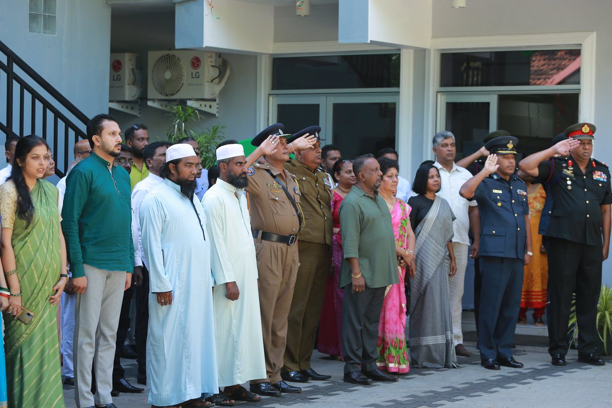 CgiHoc's tweet photo. As #India celebrates the 77th #IndependenceDay, remembering the brave hearts of our nation, today we unfurled the #Thiranga at Consulate General of India, Hambantota with great patriotic zeal &amp; fervor.
#IndependenceDay #AmritMahotsav #HarGharTiranga https://t.co/zlKXoclbu3