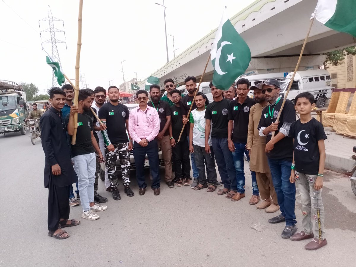 EhsaasHuman's tweet photo. Happy Independence day 💕

#EhsaasHumanRightsFoundationPakistan #EhsaasHumanRightsFoundation #14August2023 https://t.co/Z1i81FpwEO