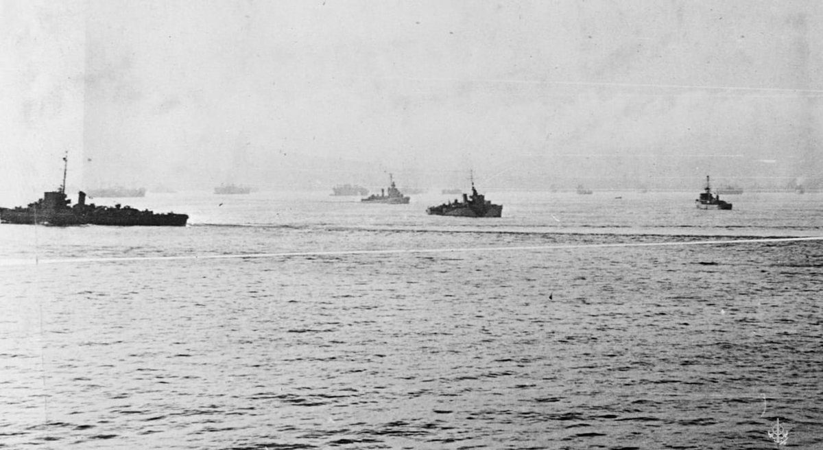 CEMA_FR's tweet image. #Hommage, 79 ans après le lancement de l’opération Dragoon. Je salue la mémoire des 350 000 soldats français, américains et britanniques qui ont débarqué sur les côtes de Provence pour libérer la France.