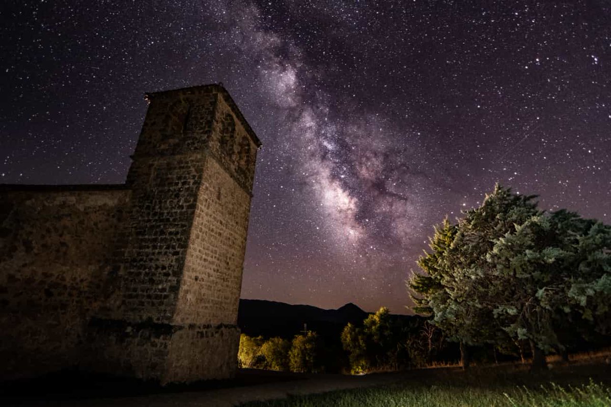 Meteo⚡Hellín (@meteohellin) on Twitter photo 🌌😍Anoche desde Riópar Viejo, sobran las palabras...#SierraDeAlcaraz #SierraDelSegura #Albacete #meteoAB
© <a href="/Fuente_El_Ojico/">Javier Valdelvira</a> 🌌😍Anoche desde Riópar Viejo, sobran las palabras...#SierraDeAlcaraz #SierraDelSegura #Albacete #meteoAB
© <a href="/Fuente_El_Ojico/">Javier Valdelvira</a>