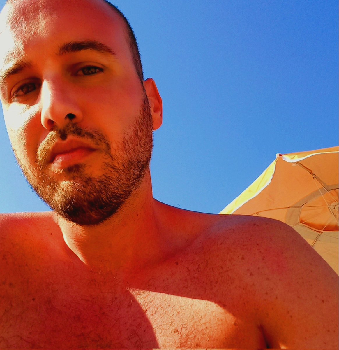 teledipendente_'s tweet photo. Per le ferie ancora due settimane. Ma questo antipasto non è per niente male..
#PuntaAla #Toscana
#MeravigliaItalia #Ferragosto https://t.co/GpB7hrSgpD
