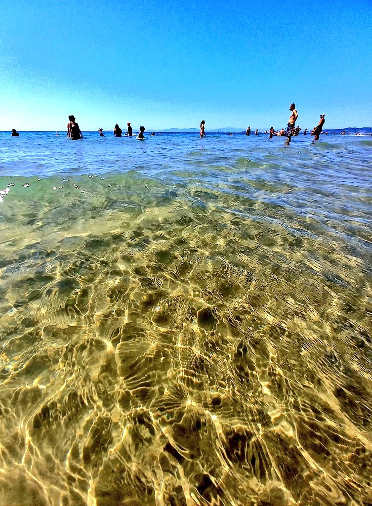 teledipendente_'s tweet photo. Per le ferie ancora due settimane. Ma questo antipasto non è per niente male..
#PuntaAla #Toscana
#MeravigliaItalia #Ferragosto https://t.co/GpB7hrSgpD