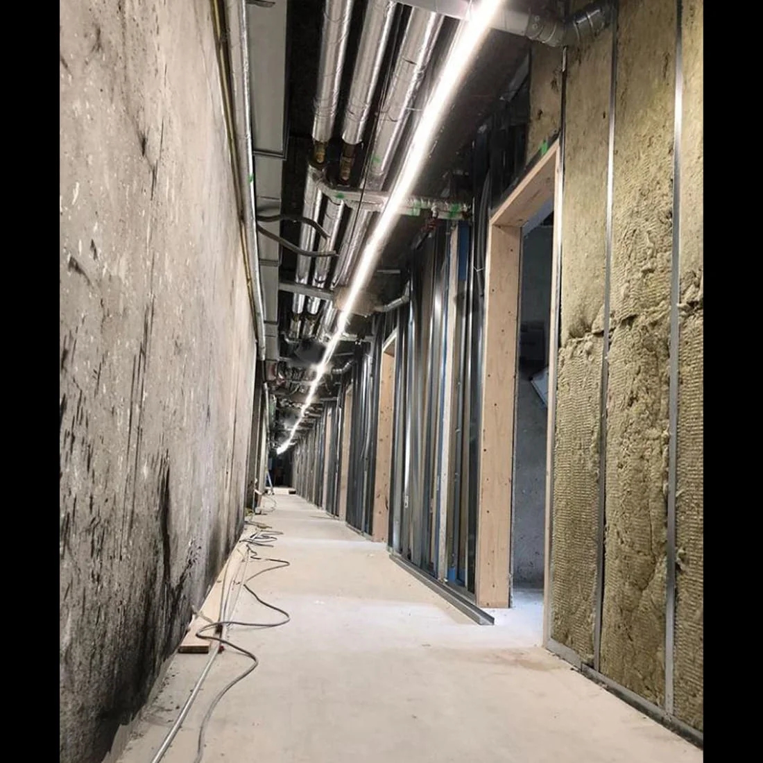 Suzy42180510's tweet image. #FlexibleLEDs Brightest Architectural LED Strip Lighting. See! that LED Strip Lights are widely applied for Architectural, Residential, and Commercial Applications, etc. #CompactSize #Lightweight #highbrightness #lowpowerconsumption #versatile