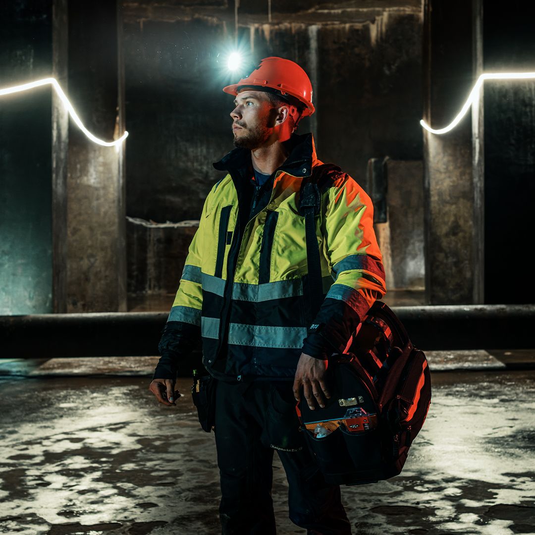 Suzy42180510's tweet image. #FlexibleLEDs Brightest Architectural LED Strip Lighting. See! that LED Strip Lights are widely applied for Architectural, Residential, and Commercial Applications, etc. #CompactSize #Lightweight #highbrightness #lowpowerconsumption #versatile