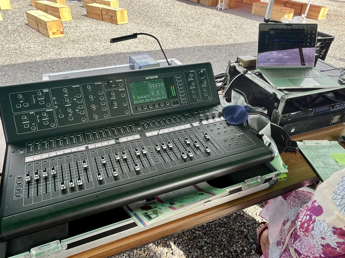 KAMIKAZE_KANZZY's tweet photo. 現場日記
4年ぶり開催平川あどの祭りを以ってねぷた関係の現場は終了
まんず暑かった

#Turbosound
#Berlin
#NUQ112
#YAMAHA
#CHR12m
#Labgurrupen
#PD3000
#dynacord
#COBRA
#Midas
#M32 https://t.co/gfmg5jd5fF