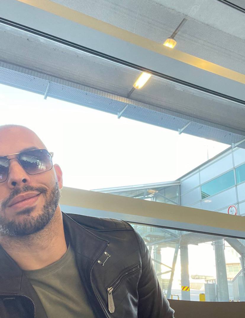 TateNews_'s tweet image. FREE TATE