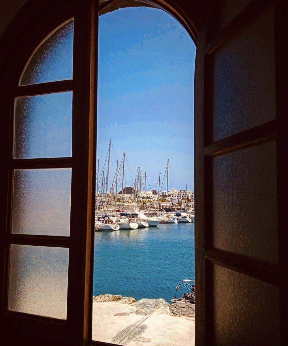 Far more comfortable temperatures today and another breezy start to the day. 
Sunny and warm is the outlook for the week with plenty of sunshine. 
🌡31/23 🕶 UV10☀️12hrs 🌊24°
 💨 NE30kph🌄 07:20 🌅 20:36
🏝️ Low Tide 08:01 &amp; 20:37
🏄‍♂️ High Tide 02:11 &amp; 14:20
📸 Thanks to Hildegard