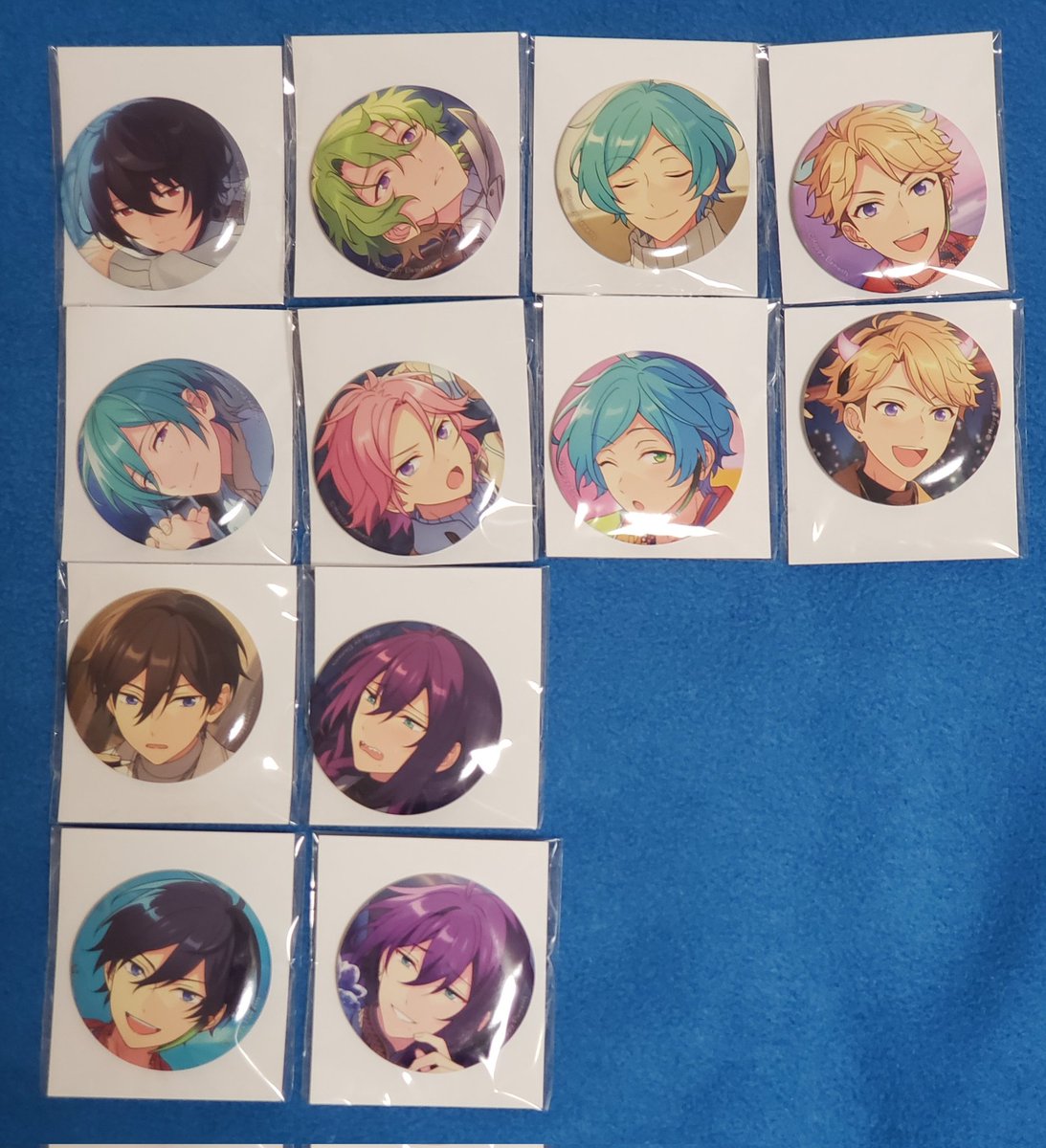 【交換・譲渡】
あんスタ イベコレ缶 Extra オルタード fine-O 五奇人 &amp; 旧fine エレメント SHUFFLE 月都 La Mort

譲）渉 奏汰 宗 夏目* つむぎ 英智 凪砂 日和* 凛月* 嵐 巽 こはく 北斗 マヨイ

求）オルタード casual 零 ＞ 異種 零・燐音 ＞  定価＋送料
→