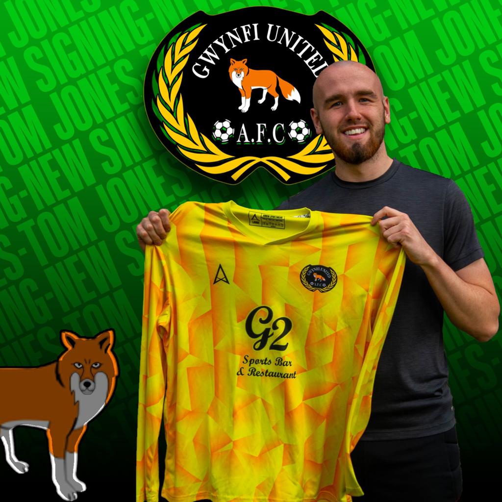 GwynfiU's tweet photo. 🟢 Early Morning Announcement 🟢
As a Club we are delighted to announce the next 3 signings..
Welcome lads @joshuagarfield3 @TomJones_08 @LLOYDHOUGH 
#UppaGwynfi 💚⚽️ https://t.co/feuiYqSs6W