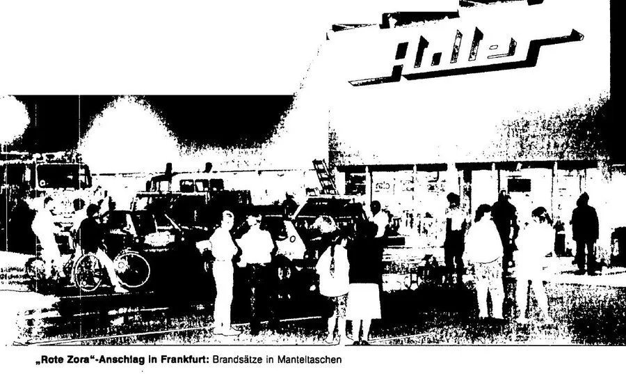 15.08.87: Internationale Frauensolidarität - Die Rote Zora verübt bundesweit auf acht Märkte der Textilfirma Adler Brandanschläge wegen Ausbeutung der Näherinnen in Südkorea. Kurz darauf erfüllt die Firma die Forderungen der Streikenden: taz.de/!1860318/