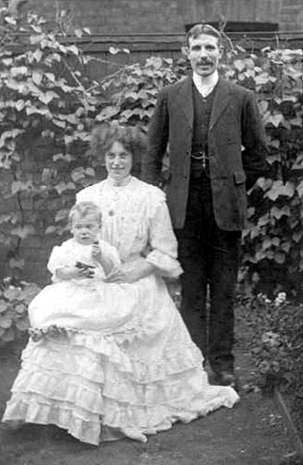 East London Group tweet media