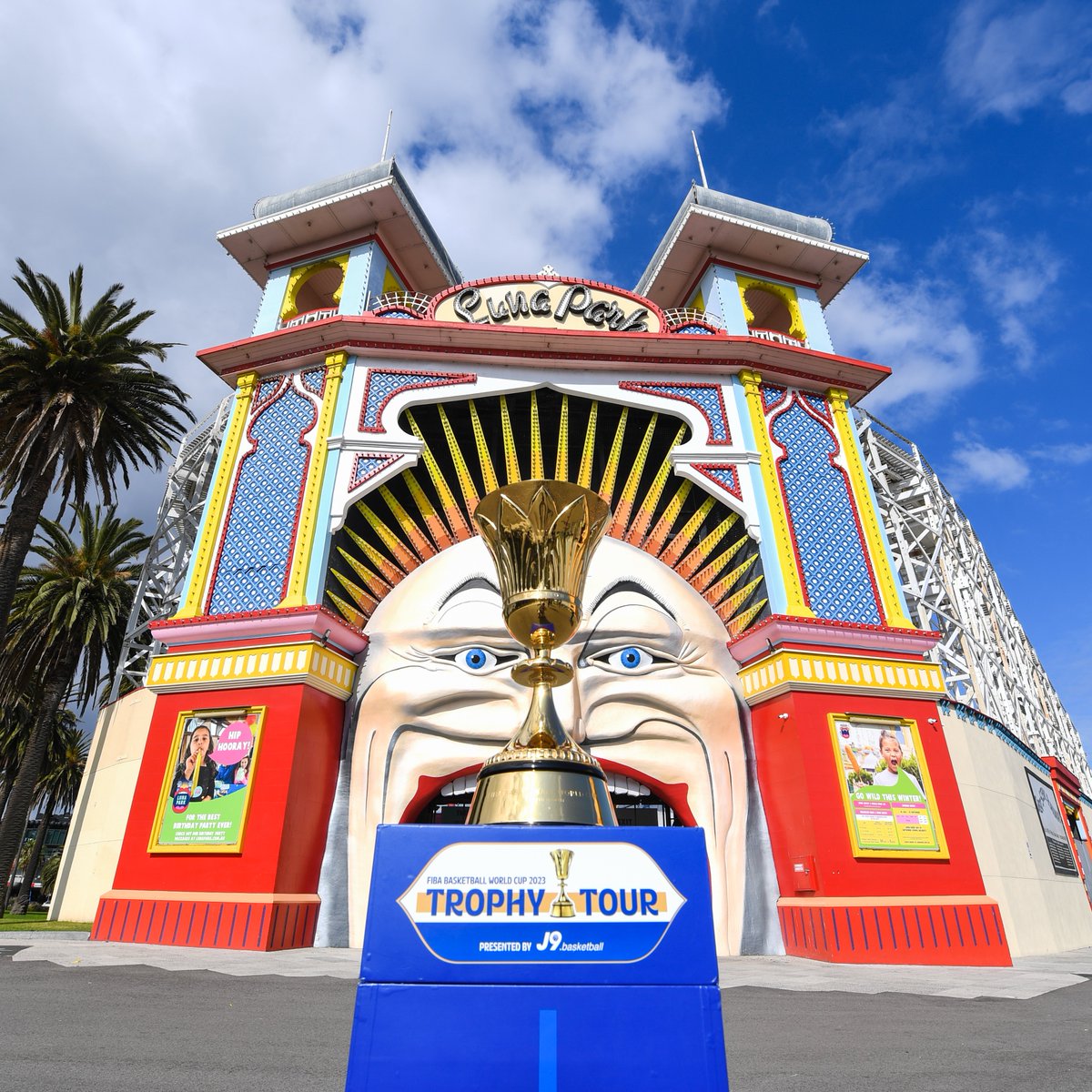 Naismith Trophy in the land down under 🇦🇺

#FIBAWC x #WinForAustralia x #NaismithTrophyTour 🏆