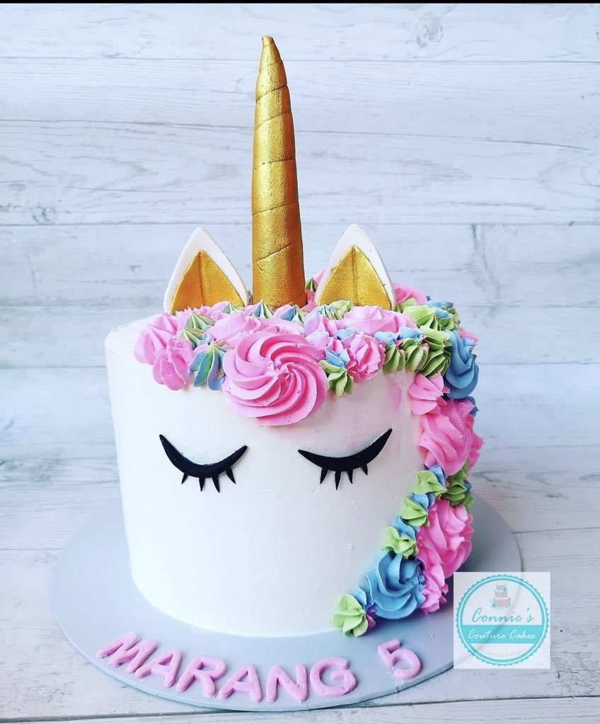 Conniescouturecakes tweet media