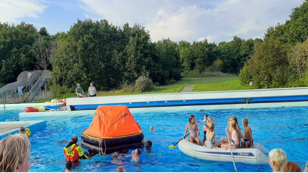 Zwemmen samen met de Redders van KNRM - rtvnof.nl/zwemmen-samen-…