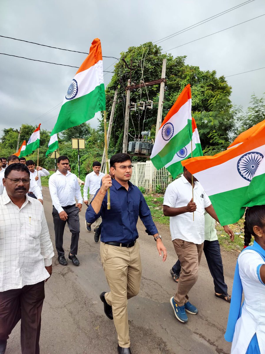 JBDC909's tweet photo. Where the mind is without fear 
And the head is held high
Into that heaven of freedom,
Let my country awake. 
Jai Hind
Happy Independence Day 🇮🇳 https://t.co/rLIAkOPzLD