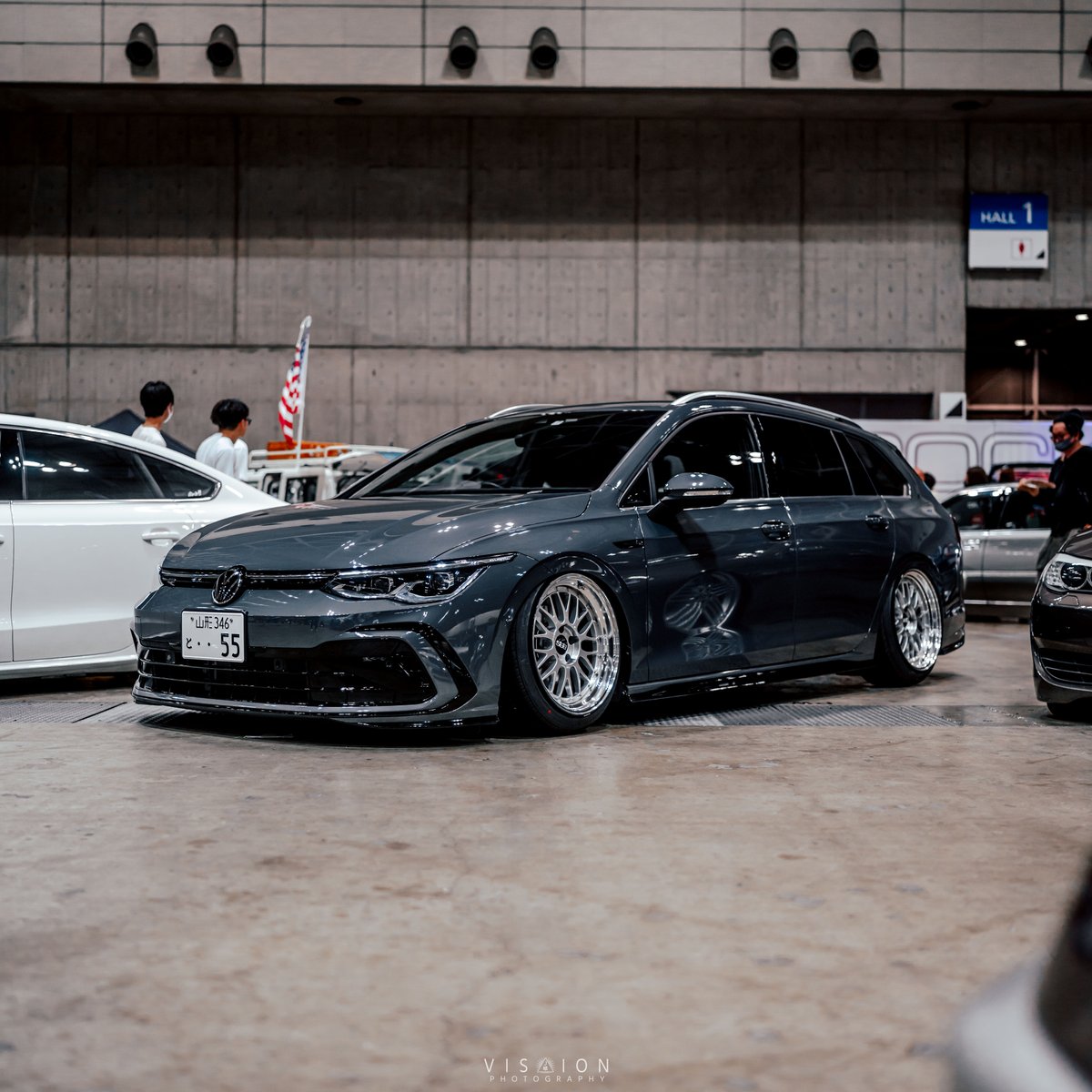 _Js_vision_'s tweet photo. GOLF Variant × BBS LM

濃いめのボデー色、厚めの扁平、黒銀キャップのシルバーLM最高に好みの組み合わせすぎる🥰
LMが10Jなのもいいめっちゃすき🫶

#A_MESSE 
#A_MESSE2023 https://t.co/tLFOmNXhvQ