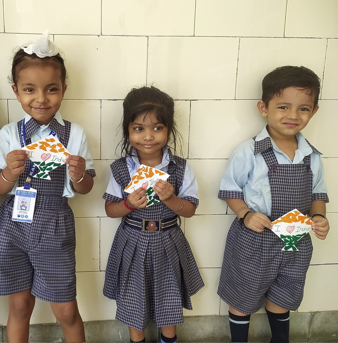On the occasion of 77th #IndependenceDay  The little buds of nursery did tear and paste activity! 🇮🇳🇮🇳🇮🇳
<a href="/pkdhillon08/">ParamjeetKaurDhillon</a> <a href="/JyotiBh28005578/">Jyoti Bhardwaj</a> <a href="/KajalSh97224712/">Kajal Sharma</a> <a href="/SDG2030/">SDG2030</a> <a href="/KnpsIndia/">KNPS Phagwara India</a>