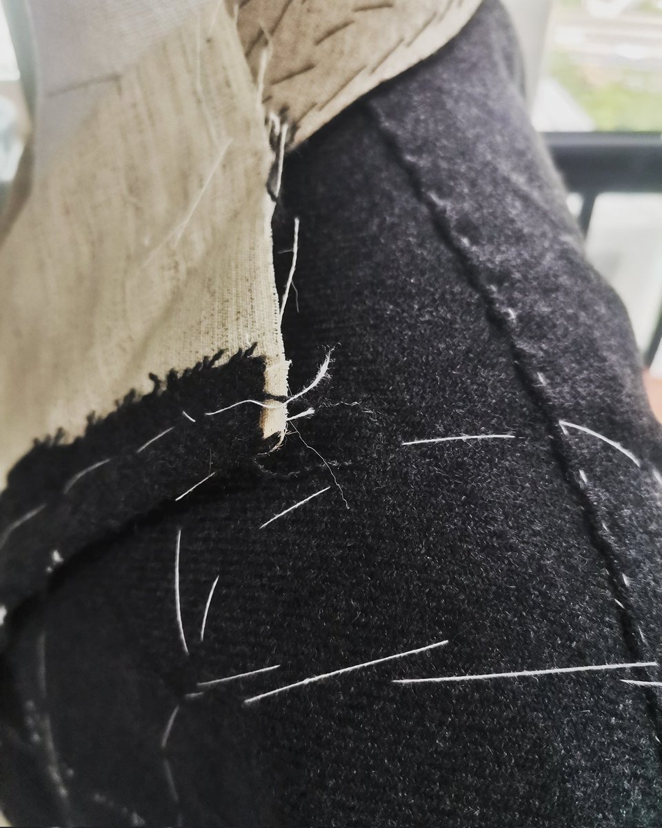 yipwecter's tweet image. Full handmade men's suit bespoke tailoring service is our strength.

@world_of_tailor

#luxurysuite #luxurysuites #bespoketailoring #bespokesuit #bespoketailor #suitformen #mensuit #mansuits #tailoredsuit #tailoredsuiting #tailoredjacket #manwear #mensuitstyle #madetomeasures