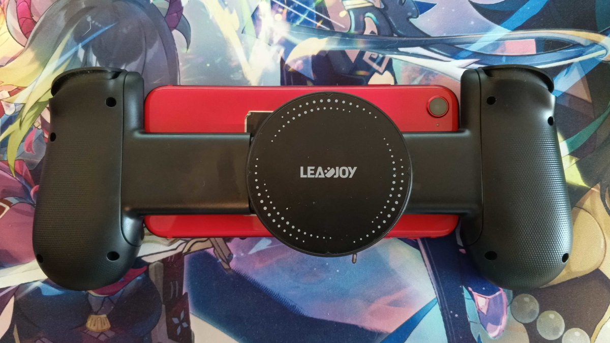 PocketTactics's tweet image. We tested the LeadJoy M1 iPhone controller to see if it could turn @paleghosty's old, overheating iPhone SE into a gaming goliath. Check out the full review below 🎮

➡️pockettactics.com/leadjoy-m1/rev… #LeadJoy #MobileGaming @LeadjoyTop