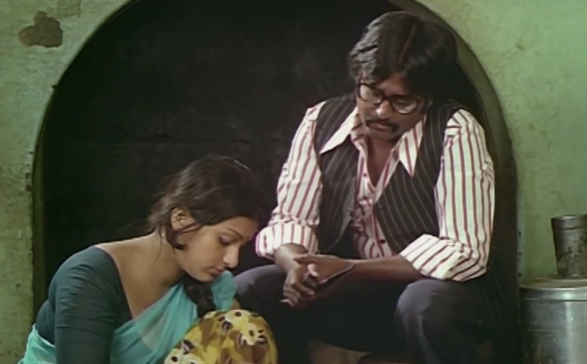 RajinikanthArmy's tweet photo. #43yearsofJohnny #ஜானி #Johnny
#48YearsOfRAJINISM
#48YearsofSuperstar
#48YearsofRajinikanth
#தலைவர் #Thalaivar #Superstar #Rajinikanth #ரஜினிகாந்த் #RajinikanthArmy @rajinikanth @officialairrm https://t.co/0JhPb7HAbD