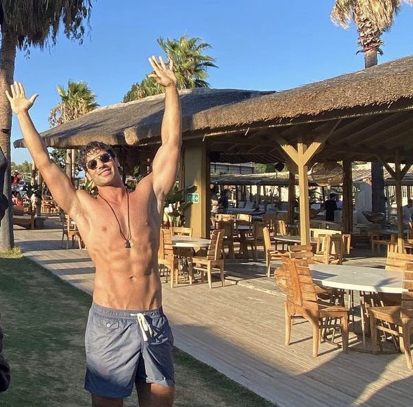 Italian Massimo         Turkey Massimo 

#ŞükrüÖzyıldız