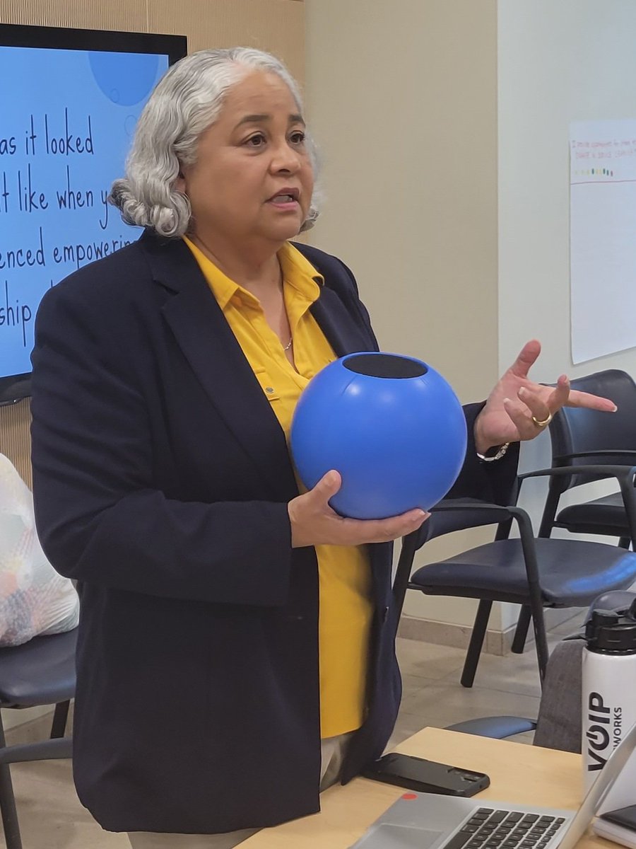 WalterinDC's tweet photo. Kate Lemerich and Julie Spoerl get everyone empowered with a Qball, throwing and catching this Wifi-mic equipped tech at #ASCDELMeetup in NJ! @NewJerseyDOE @NJEA @AFTNJ @TCNJ @RowanUniversity @SHUCEHS @montclairstateu @KeanUniversity @RutgersGSE @RiderUniversity @Princeton @FDUWhatsNew @Georgiancourt @NJteacherleader