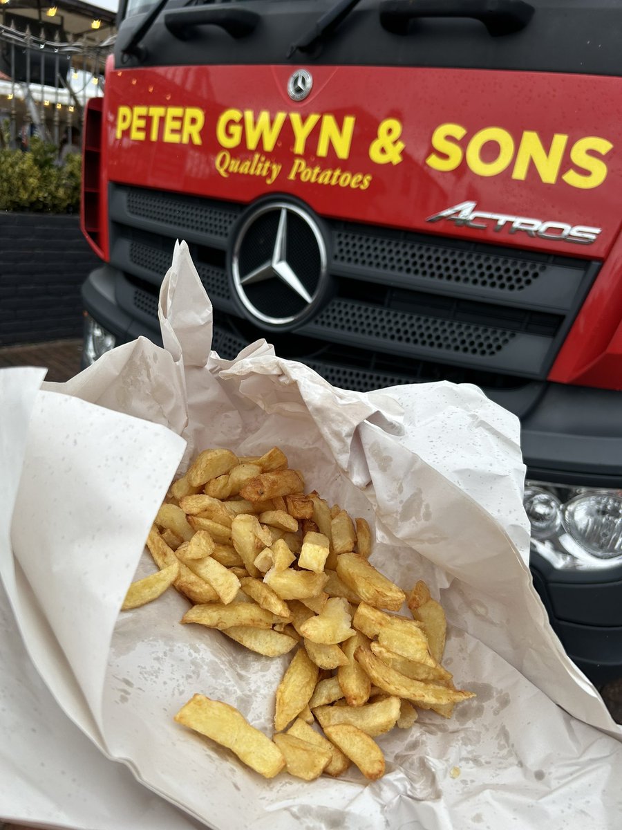 Peter Gwyn & Sons tweet media