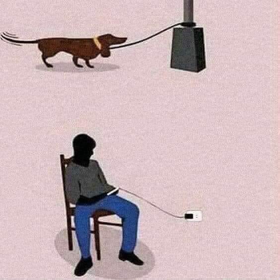 HumourRobert's tweet image. Tague un propriétaire d'Iphone et fuis 😄