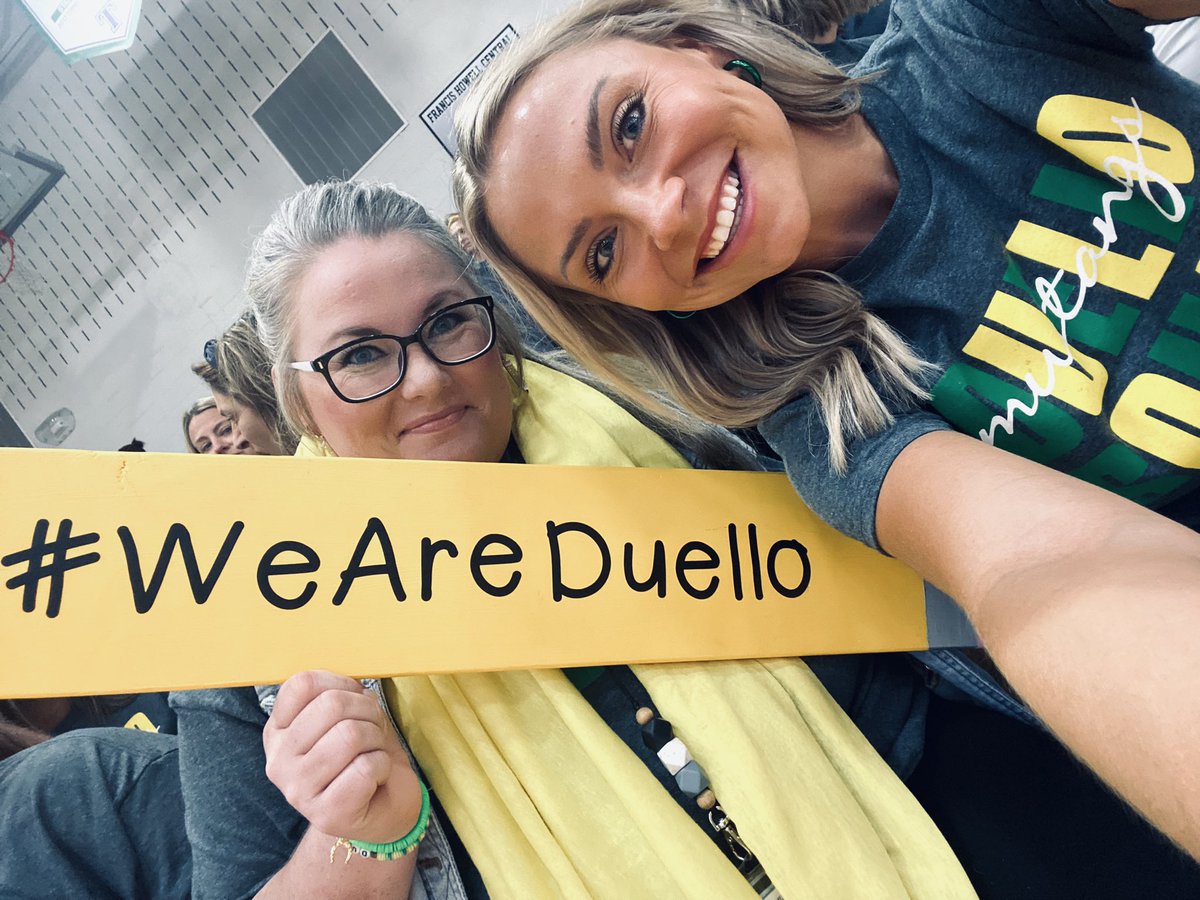 Duello_AP's tweet photo. Duello is ready for another amazing year! #BackToSchoolKickOff #learninggrowingleadingtogether #WeAreDuello #WeAreWentzville @Duello_AP @duello_office https://t.co/UZSQ87AyGg