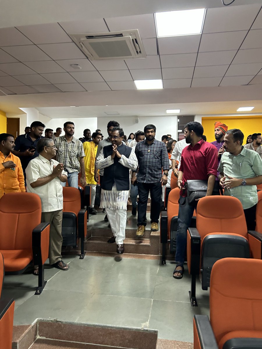 abvphcu's tweet photo. "ABVP-HCU hosts an enlightening talk by Sri Ram Madhav ji today, delving into the 'Future of India: Challenges and Opportunities'. An insightful exploration of the path ahead for our nation." https://t.co/xGS1a1K4BN