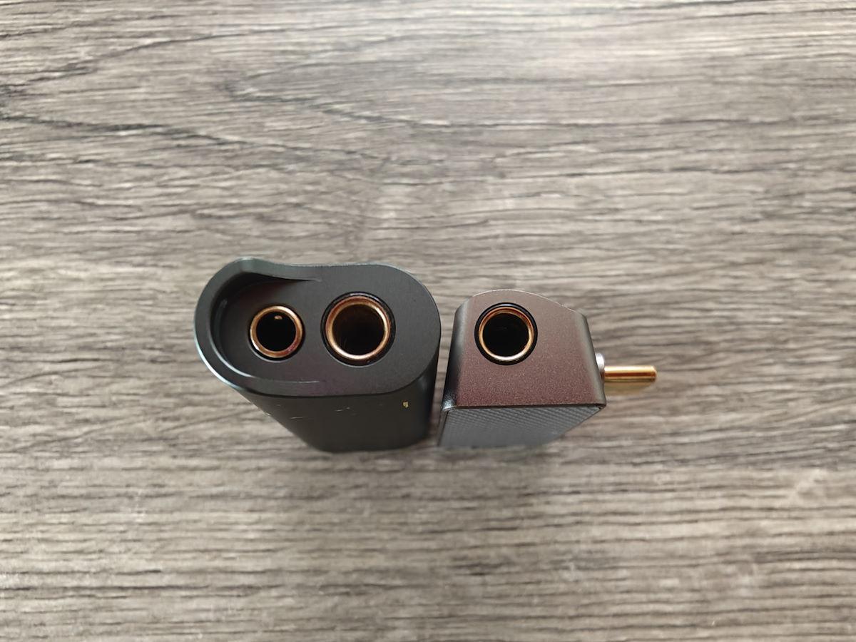 ddhifi_com's tweet photo. "From the first generation #TC44B to the improved #TC44C, and now the current #TC44Pro, the #ddHiFi team has continuously optimized the sound tuning to ensure a more #balanced and refined listening experience. "
Read the full review at: https://t.co/XBMZ3Sxtog https://t.co/e70evicgpT