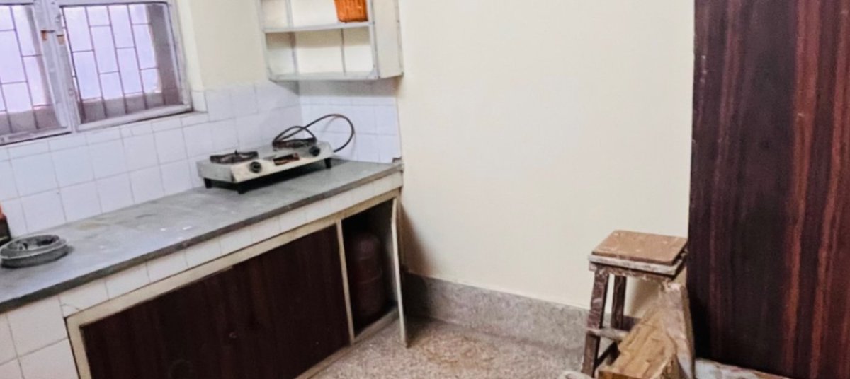 2 Flatmates Required In 2BHK Flat In Andheri-West

Address: RTO Lane Mumbai,5 Mins From DN Nagar Metro Station

Available: 15/9/2023
Rent: 16000

Visit: findmyroom.in/property/2-fla…

Join our Whatsapp group get updates of new listings: 
chat.whatsapp.com/KuBfIRN156qBXo…

<a href="/mybmc/">माझी Mumbai, आपली BMC</a>
<a href="/WeRMumbai/">WeAreMumbai</a>
#flat