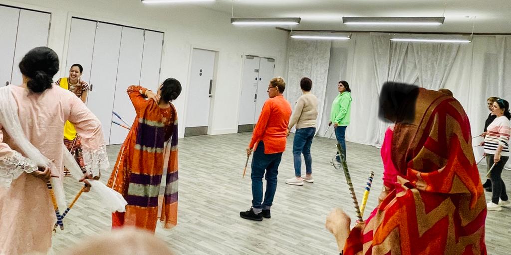 WomensVoicesMCR's tweet photo. Thank you for sharing your passion and knowledge with us. Your workshops not only taught us dance moves but also connected us to the rich cultural heritage behind Dandia and Garba. It was a joyous celebration that brought us together and created lasting memories. @ManchesterSAHM https://t.co/TYubX2h2OY