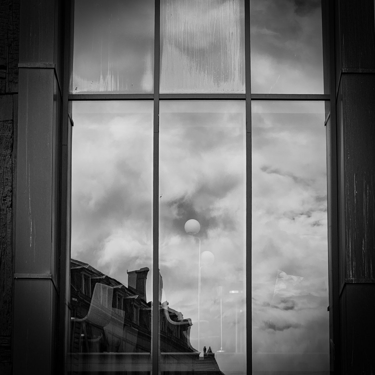 lardi_g's tweet photo. Reflections 
#blackandwhitephotography #mobilephotography https://t.co/g45OXwIeBr