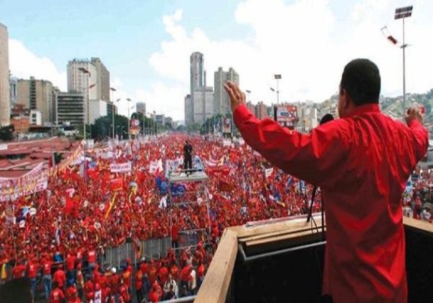 Referéndum ratificatorio: Huella imborrable que marcó la democracia en todo el mundo
goo.su/1alaQ
#InnovarParaCrecer