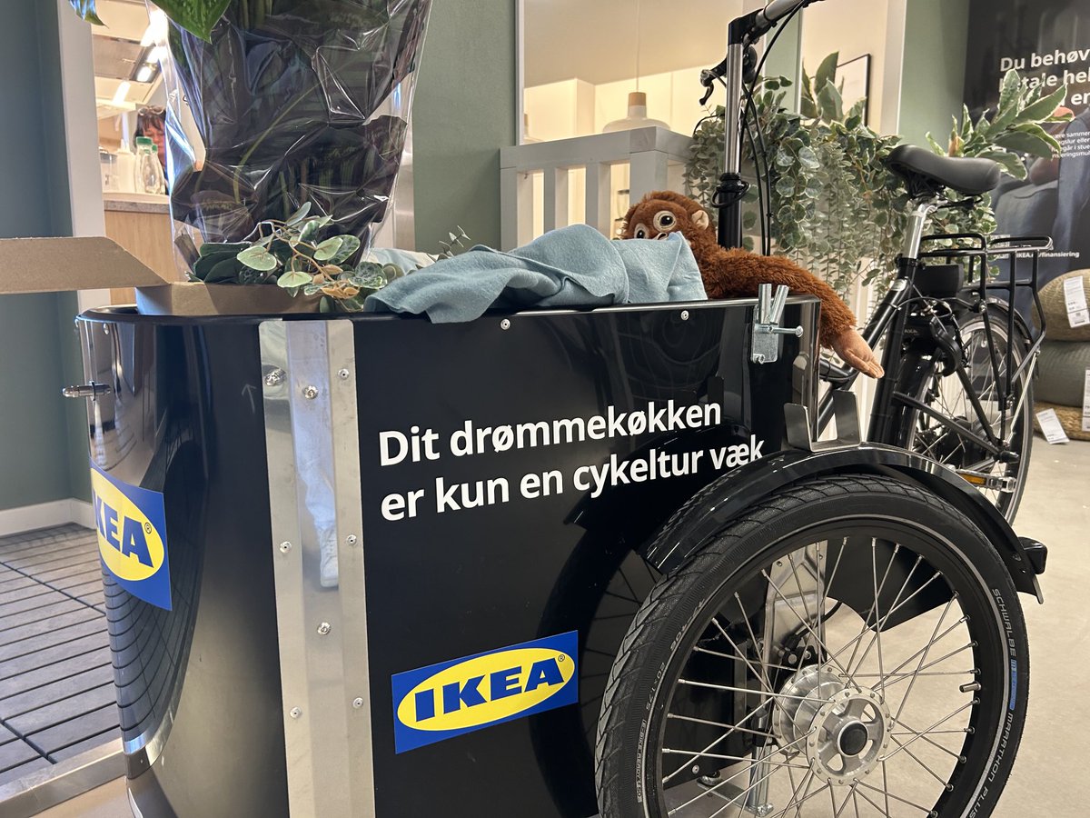 KennethOhrberg's tweet photo. Velkommen til CPH kære IKEA.
500 cykel P og 80 bil P #godstart #cykel #sneakpeak https://t.co/VE3Lmal7hI